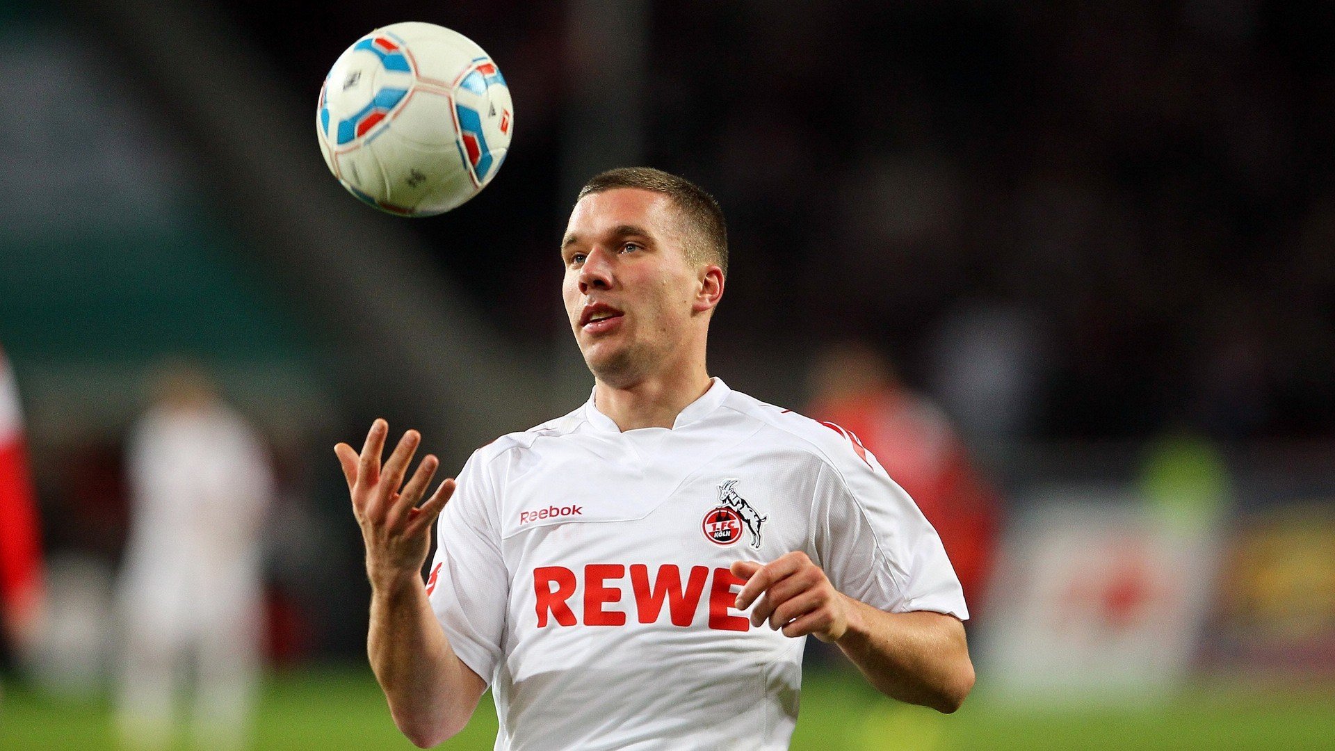 纳达尔宣布重返赛场,粉丝欢呼“传奇回归”